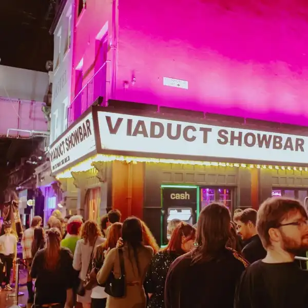 Viaduct Showbar
